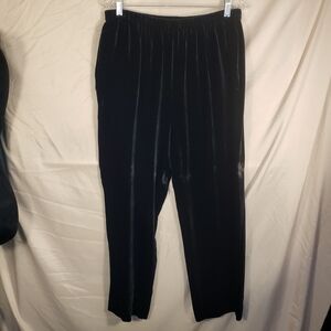 Worlds Apart Black Velvet Pants - M